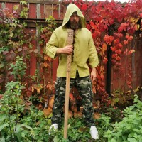 МУЖСКАЯ КОНОПЛЯНАЯ РУБАШКА С КАПЮШОНОМ